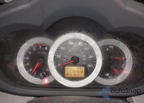 2006 Toyota Rav4 Limited z USA, uszkodzony, nr VIN JTMBD31VX65042132